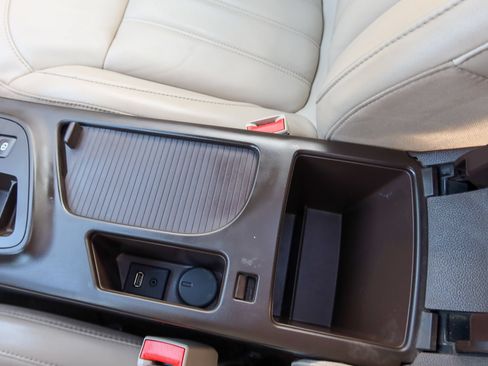 Used 2013 Buick Regal Premium FWD image 23