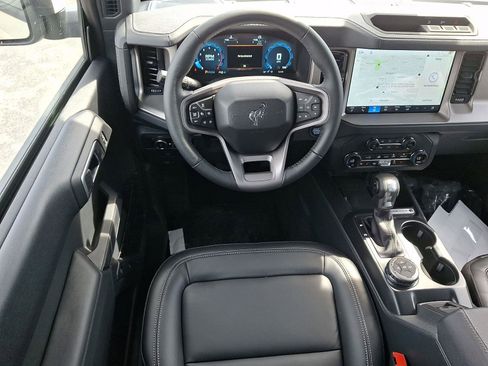 New 2026 Ford Bronco Outer Banks AWD/4WD image 8