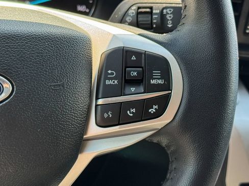 Certified 2023 Ford Explorer XLT AWD/4WD image 26