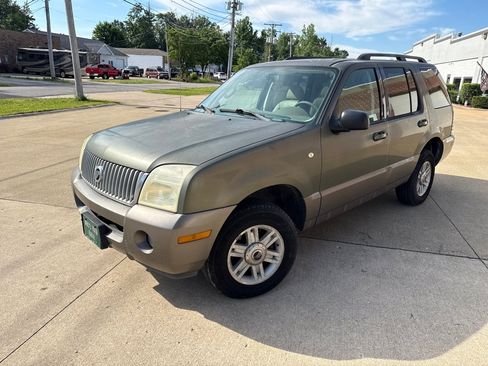 Used 2004 Mercury Mountaineer 2WD image 1