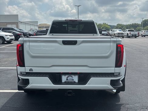 Used 2025 GMC Sierra 3500 Denali w/ Denali Reserve Package AWD/4WD image 8