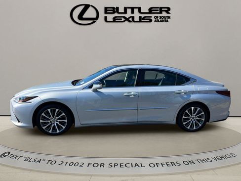 Used 2019 Lexus ES 350 Luxury w/ Accessory Package image 8