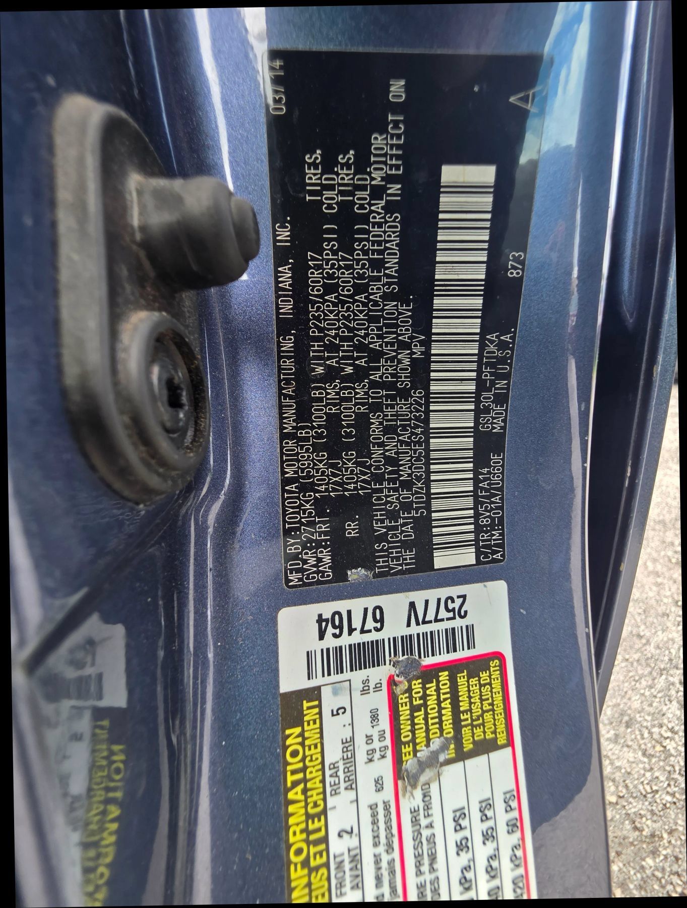 Used 2014 Toyota Sienna L FWD image 25