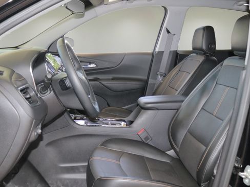 Used 2023 Chevrolet Equinox Premier FWD image 11