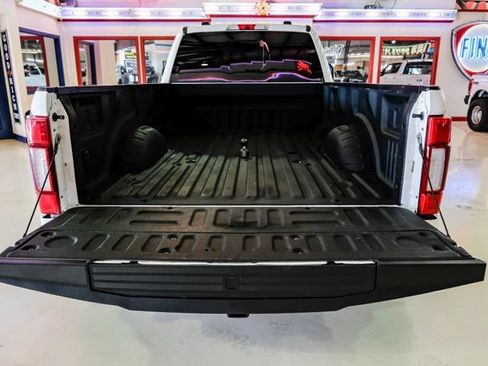 Used 2022 Ford F350 Lariat w/ Lariat Ultimate Package AWD/4WD image 68