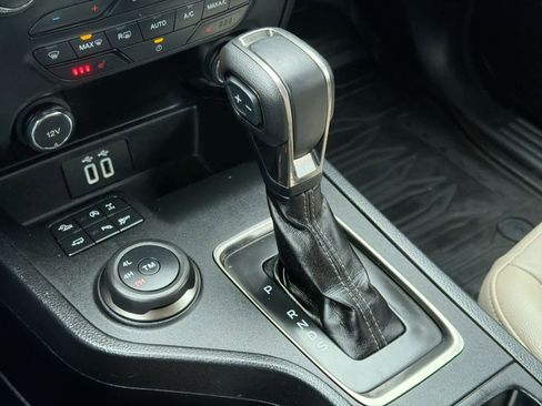 Used 2019 Ford Ranger Lariat w/ Equipment Group 501A Mid image 33