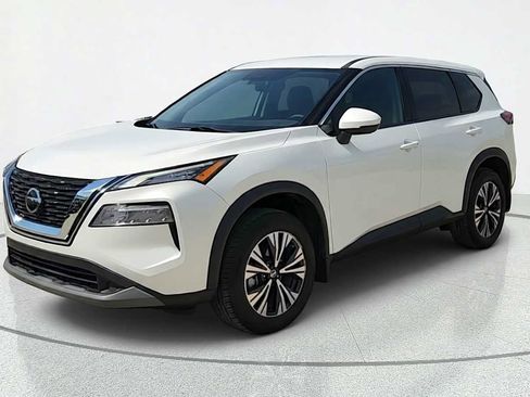 Used 2021 Nissan Rogue SV FWD image 3