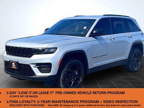 Used 2024 Jeep Grand Cherokee Altitude AWD/4WD image 1