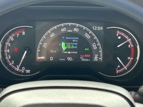 Used 2024 Toyota RAV4 XLE FWD image 29