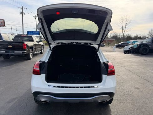 Used 2019 Mercedes-Benz GLA 250 4MATIC image 31