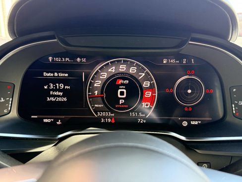 Used 2018 Audi R8 V10 w/ Black Optic Package image 25