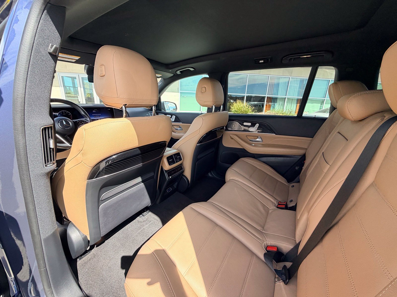 Certified 2024 Mercedes-Benz GLS 580 4MATIC image 3