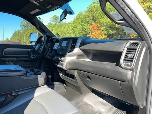 Used 2023 RAM 4500 Tradesman image 25