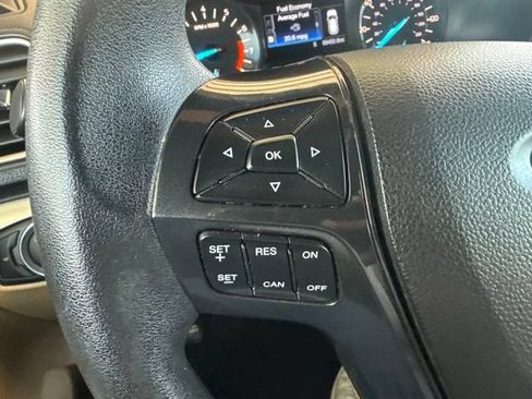 Used 2017 Ford Explorer FWD image 16