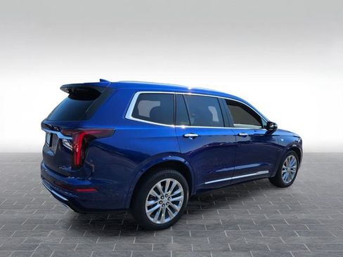Used 2024 Cadillac XT6 Premium Luxury w/ LPO, Floor Liner Package AWD/4WD image 5