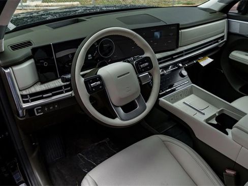 New 2025 Hyundai Santa Fe Calligraphy image 8