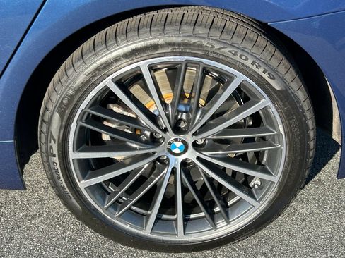 Used 2023 BMW 540i w/ Convenience Package RWD image 9