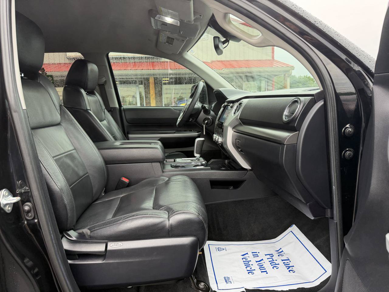 Used 2021 Toyota Tundra SR5 w/ SR5 Leather Package RWD image 22