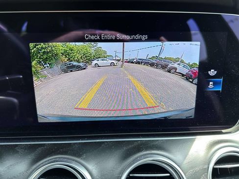 Used 2023 Mercedes-Benz E 350 4MATIC Sedan image 24