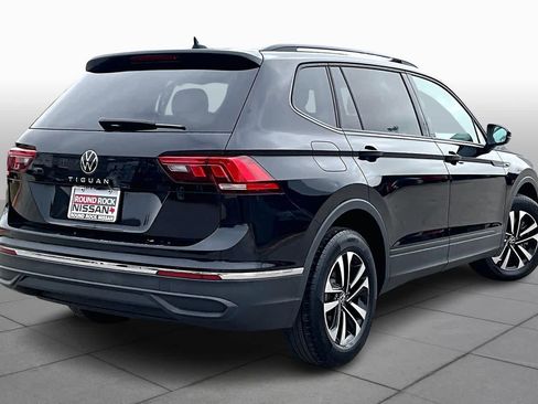 Used 2022 Volkswagen Tiguan S image 12