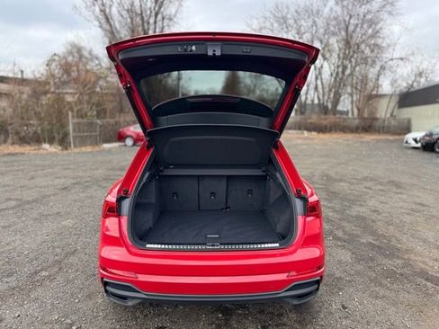 Certified 2025 Audi Q3 2.0T Premium image 24