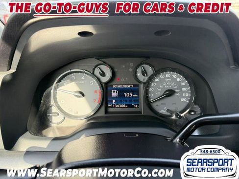 Used 2015 Toyota Tundra SR image 10