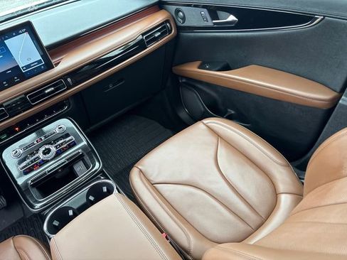 Used 2022 Lincoln Nautilus Reserve w/ Equipment Group 201A image 21