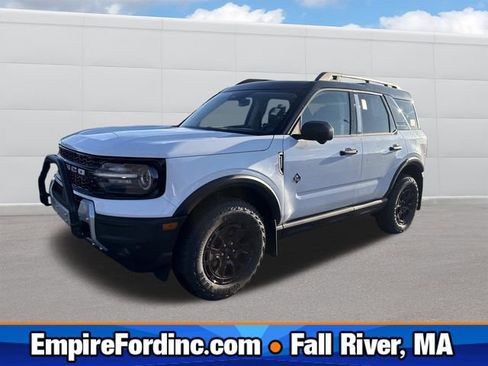 New 2025 Ford Bronco Sport Outer Banks w/ Sasquatch Outer Banks Package image 1
