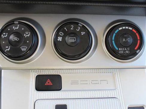 Used 2009 Scion xB image 17