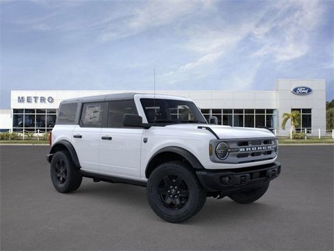 New 2025 Ford Bronco Big Bend w/ Black Diamond Package image 7