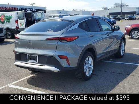 Used 2025 Buick Envista Preferred w/ Convenience II Package FWD image 4