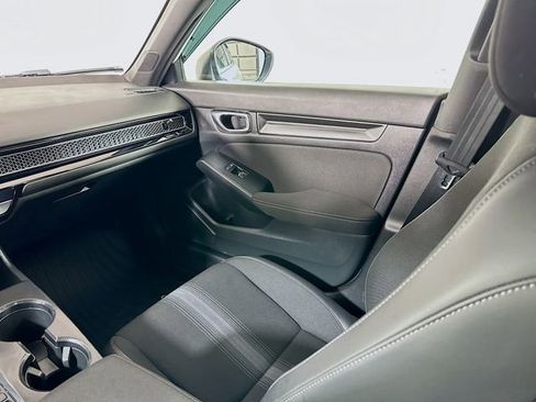 Used 2023 Honda Civic Sport image 21
