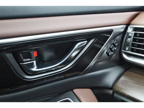 Used 2025 Subaru Outback Touring image 22