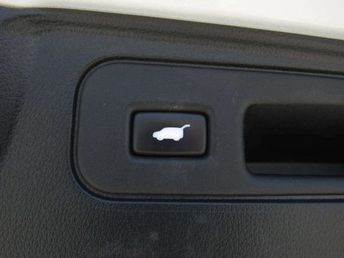 Certified 2023 Honda Passport EX-L image 14