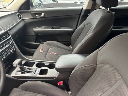 Used 2018 Kia Optima LX FWD image 11