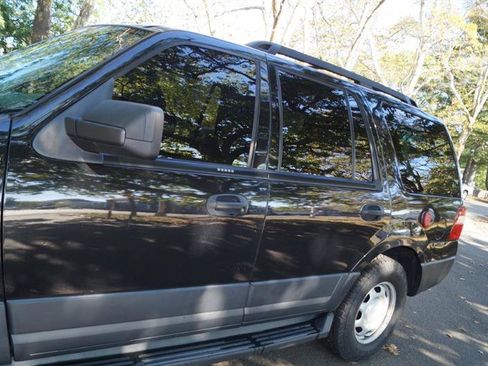 Used 2014 Ford Expedition XL image 4