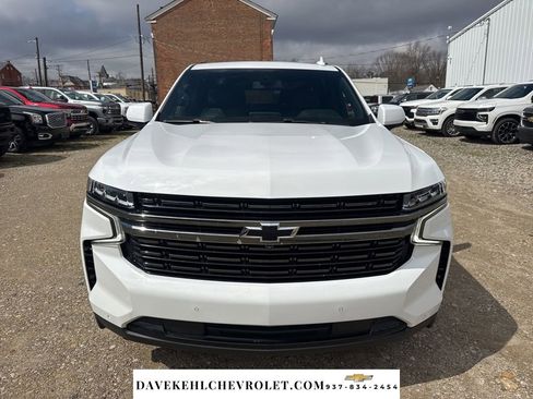Used 2022 Chevrolet Suburban RST w/ Luxury Package image 5