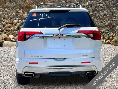 Used 2018 GMC Acadia Denali w/ Technology Package AWD/4WD image 4