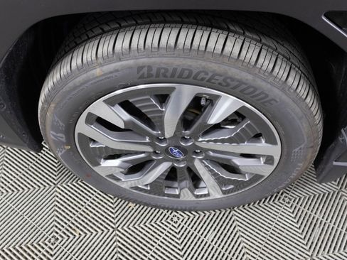 Used 2025 Subaru Forester Touring image 46