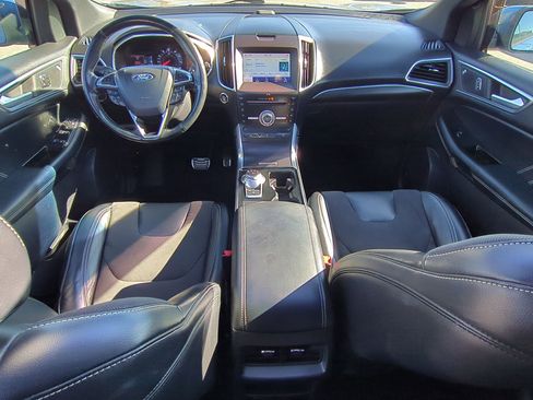 Used 2019 Ford Edge ST w/ Convenience Package image 29