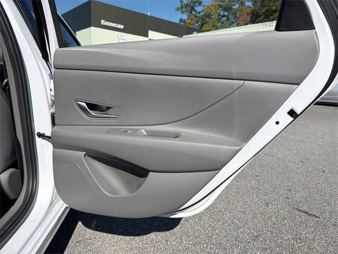 New 2026 Hyundai Elantra Blue image 16