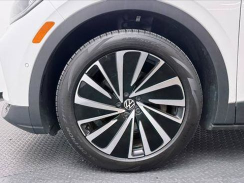 Used 2024 Volkswagen ID.4 S RWD image 33