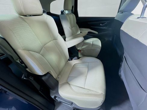 Used 2023 Subaru Ascent Premium w/ Convenience Package AWD/4WD image 24