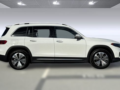 Certified 2024 Mercedes-Benz EQB 300 4MATIC image 8