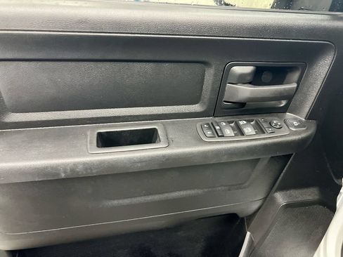 Used 2024 RAM 3500 Tradesman w/ Chrome Appearance Group AWD/4WD image 20