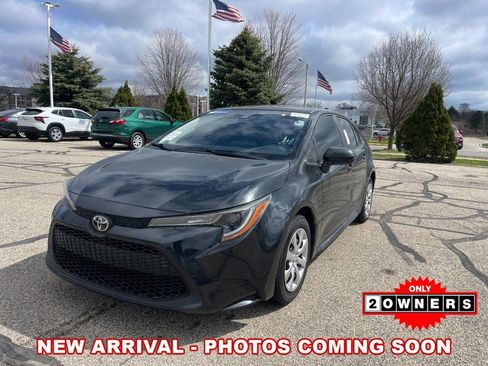 Used 2020 Toyota Corolla LE image 1