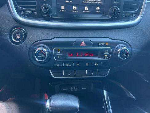 Used 2019 Kia Sorento EX FWD image 8