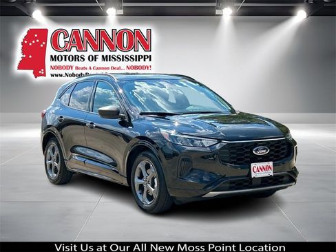 Used 2024 Ford Escape ST-Line image 7