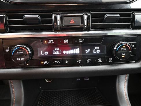 Used 2024 Nissan Pathfinder Rock Creek AWD/4WD image 25