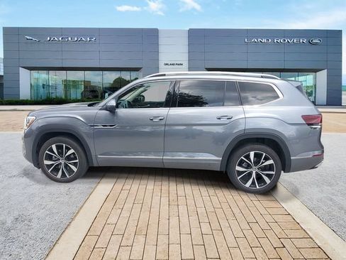 Used 2024 Volkswagen Atlas SEL Premium R-Line AWD/4WD image 6